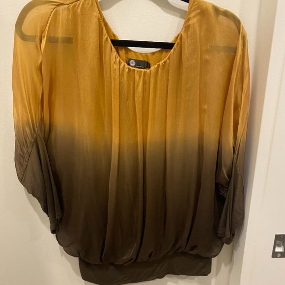 M Blouse - Picture 1 of 2